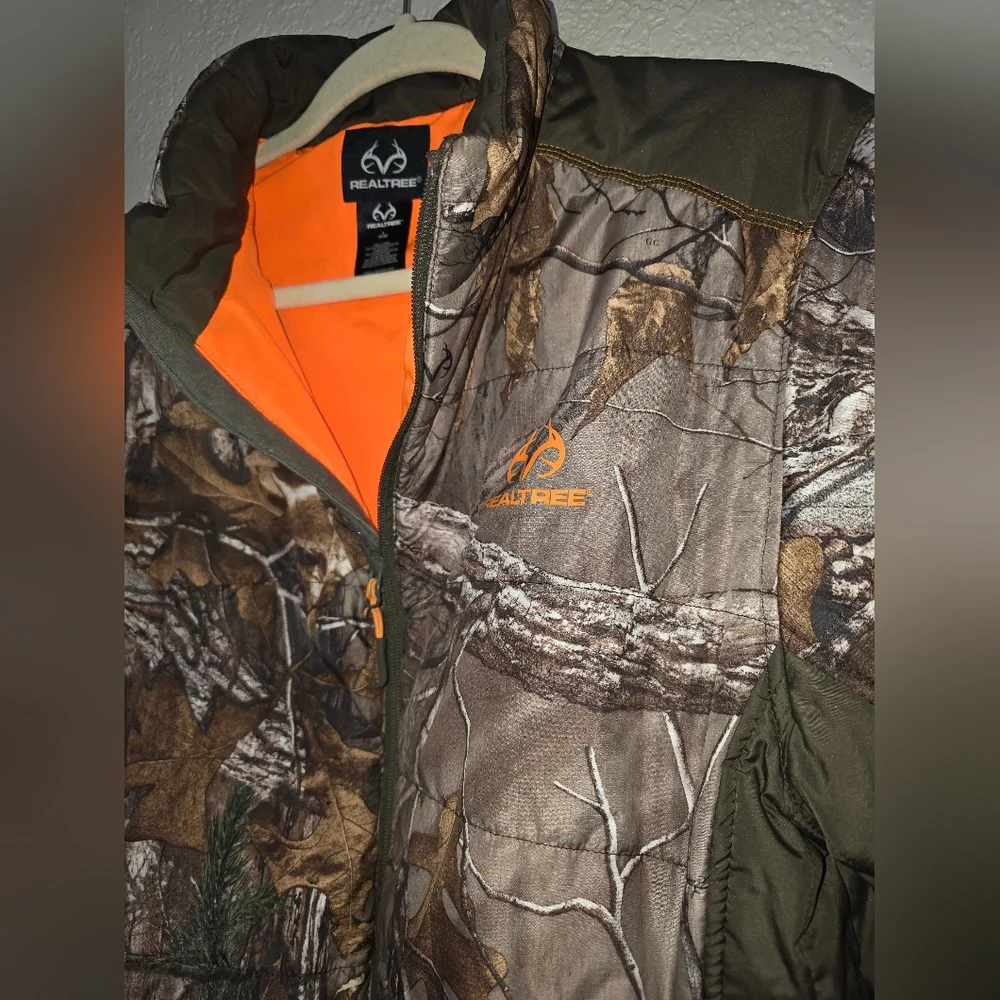 Mens Realtree Camouflage Jacket with Orange Accents - Picture 3 of 5